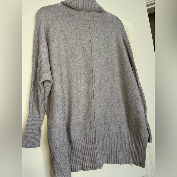 Ruby Moon Sweater - Picture 5 of 6